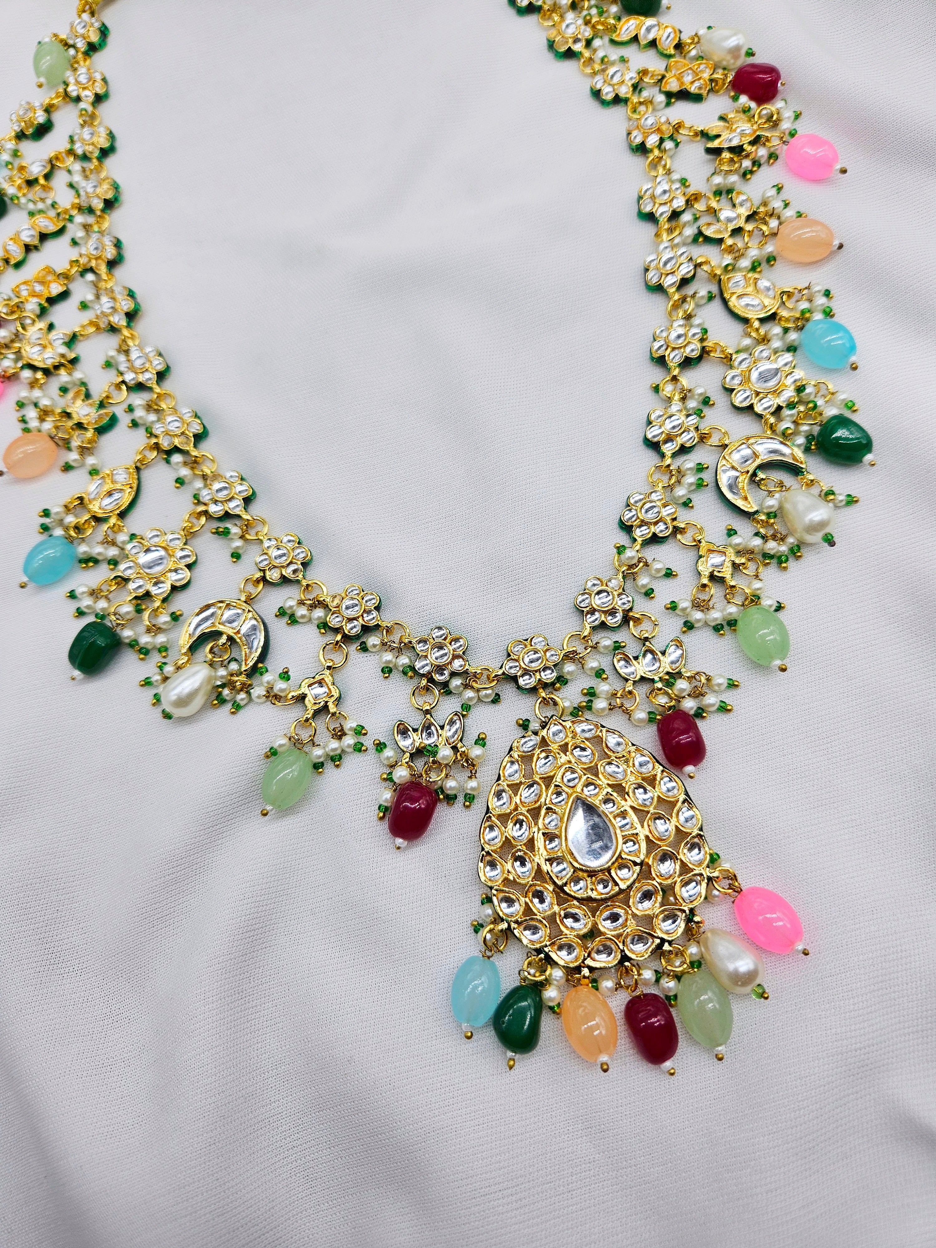 Orra Multicolor demifine Kundan Set