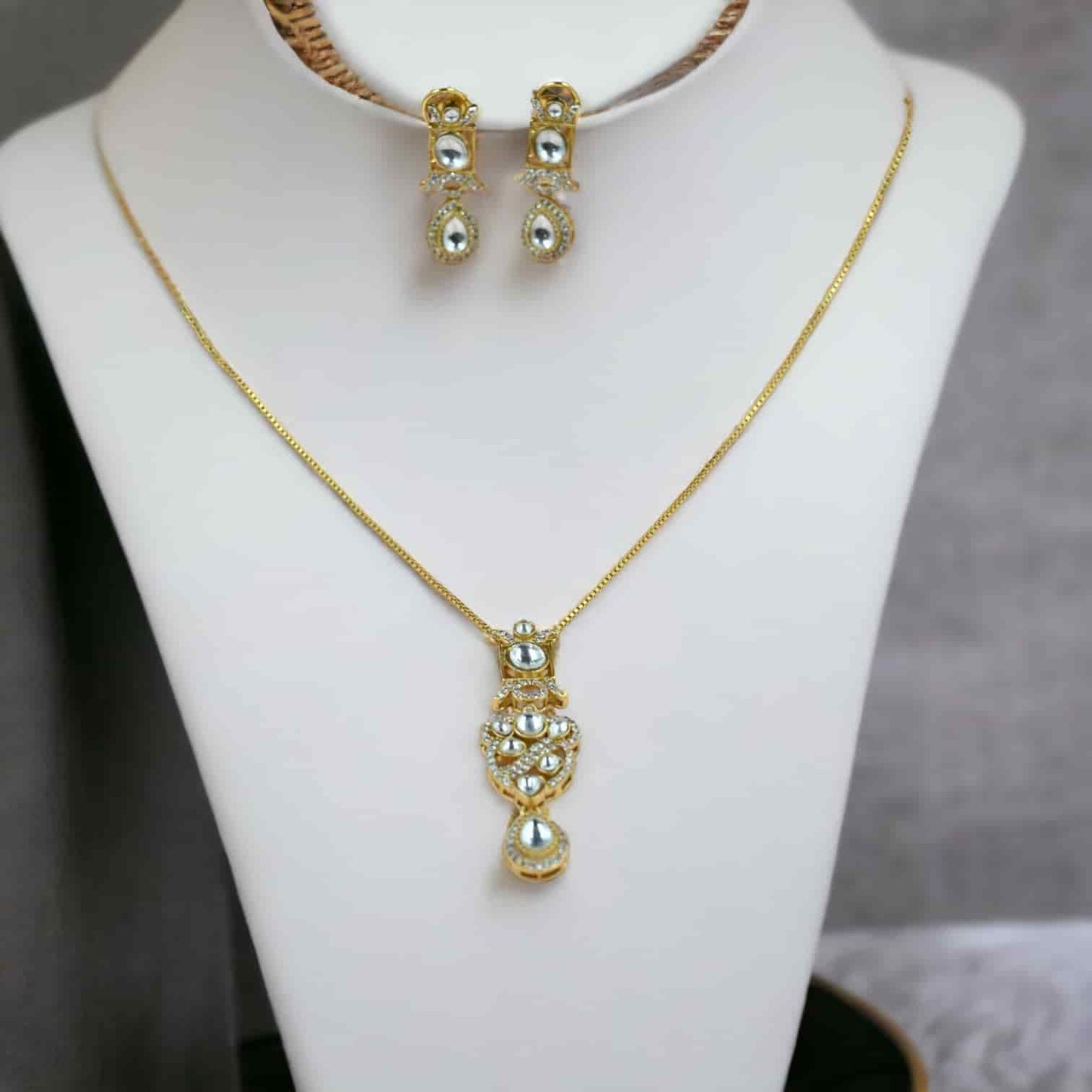 earring pendant set