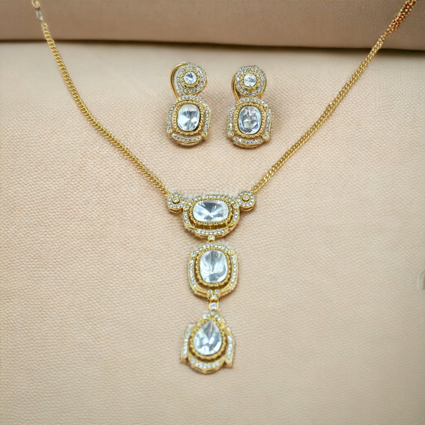 Earring Pendant Set