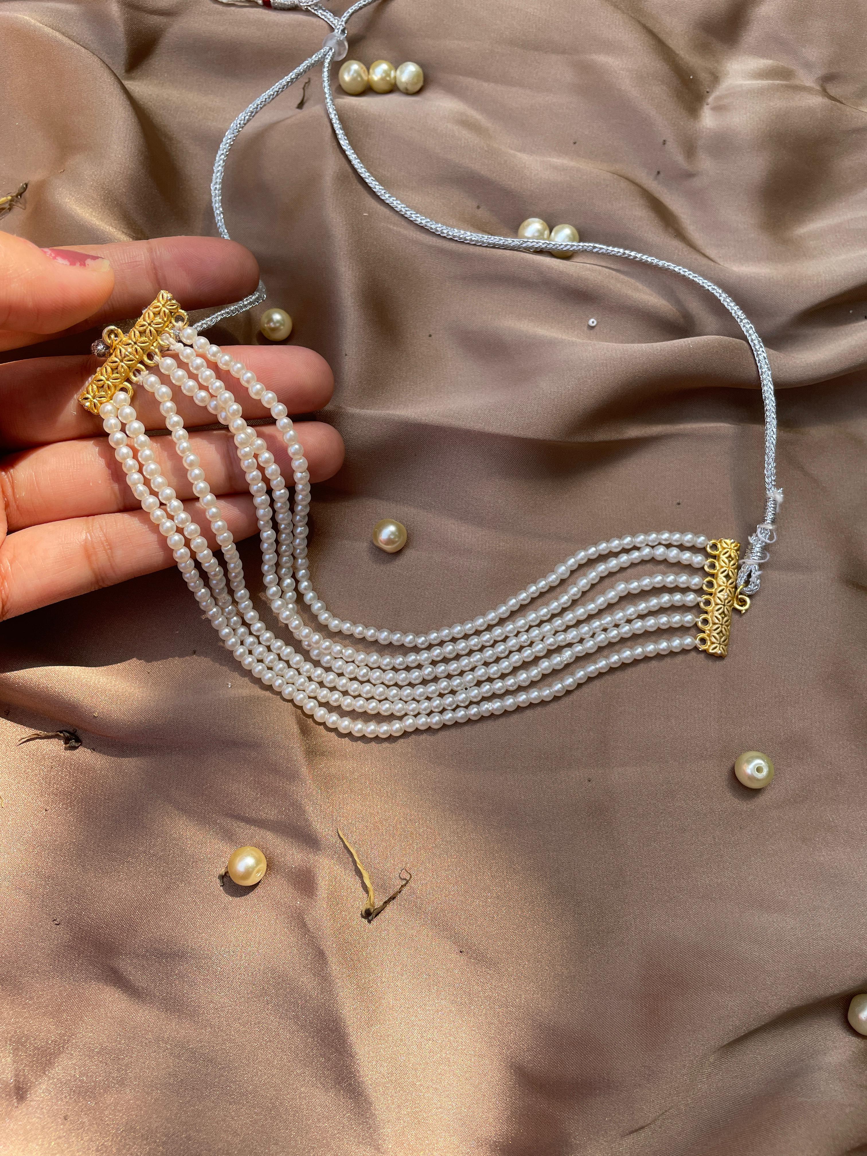 PEARL CHOKER 6 LAYER
