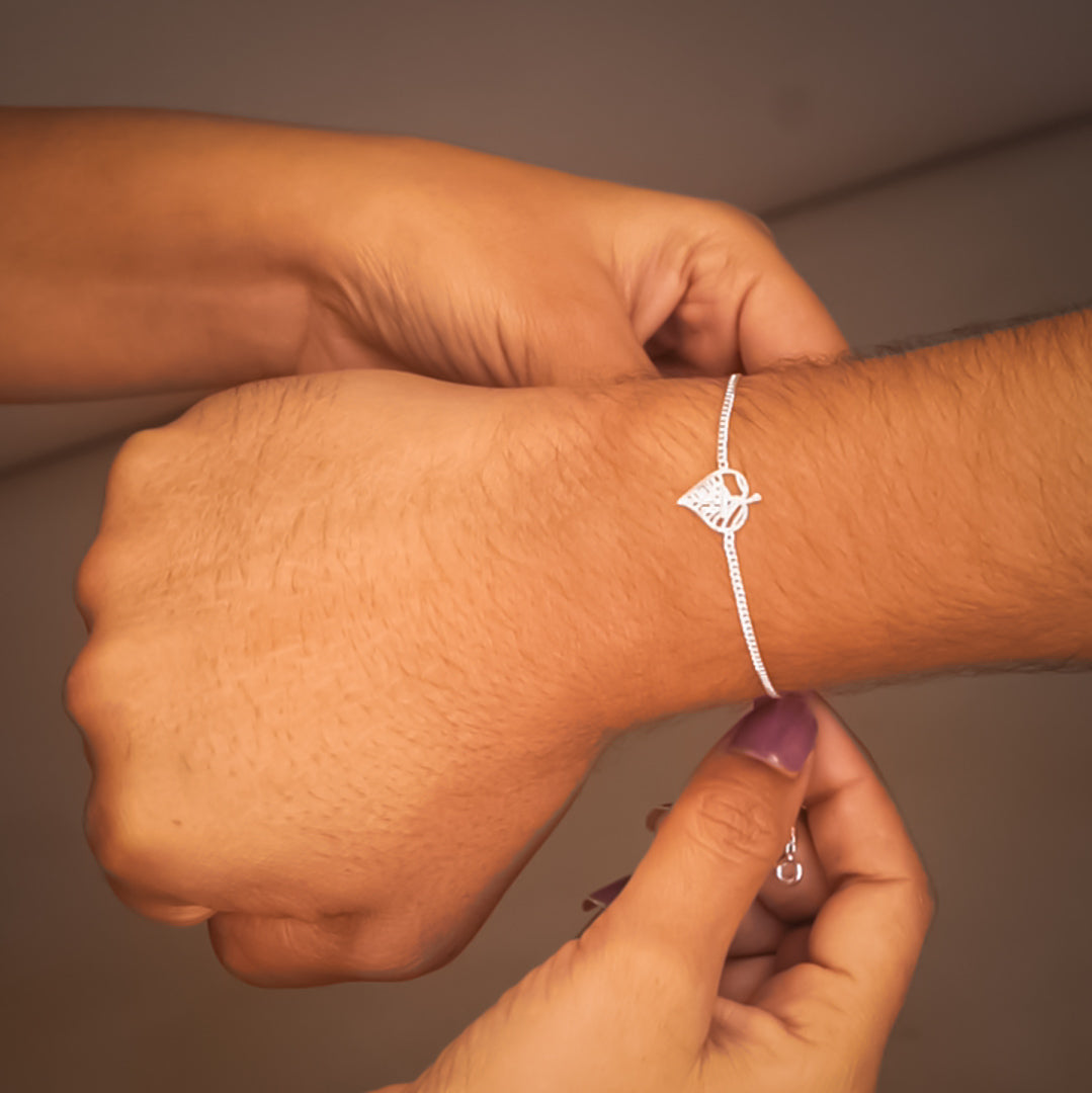 Paan Patta 925 Silver Bracelet