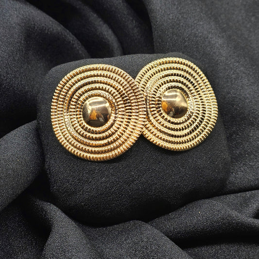 vintage gold tone circular earring /antique earring