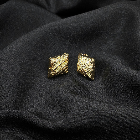 gold plated chunky earring Antique Earring