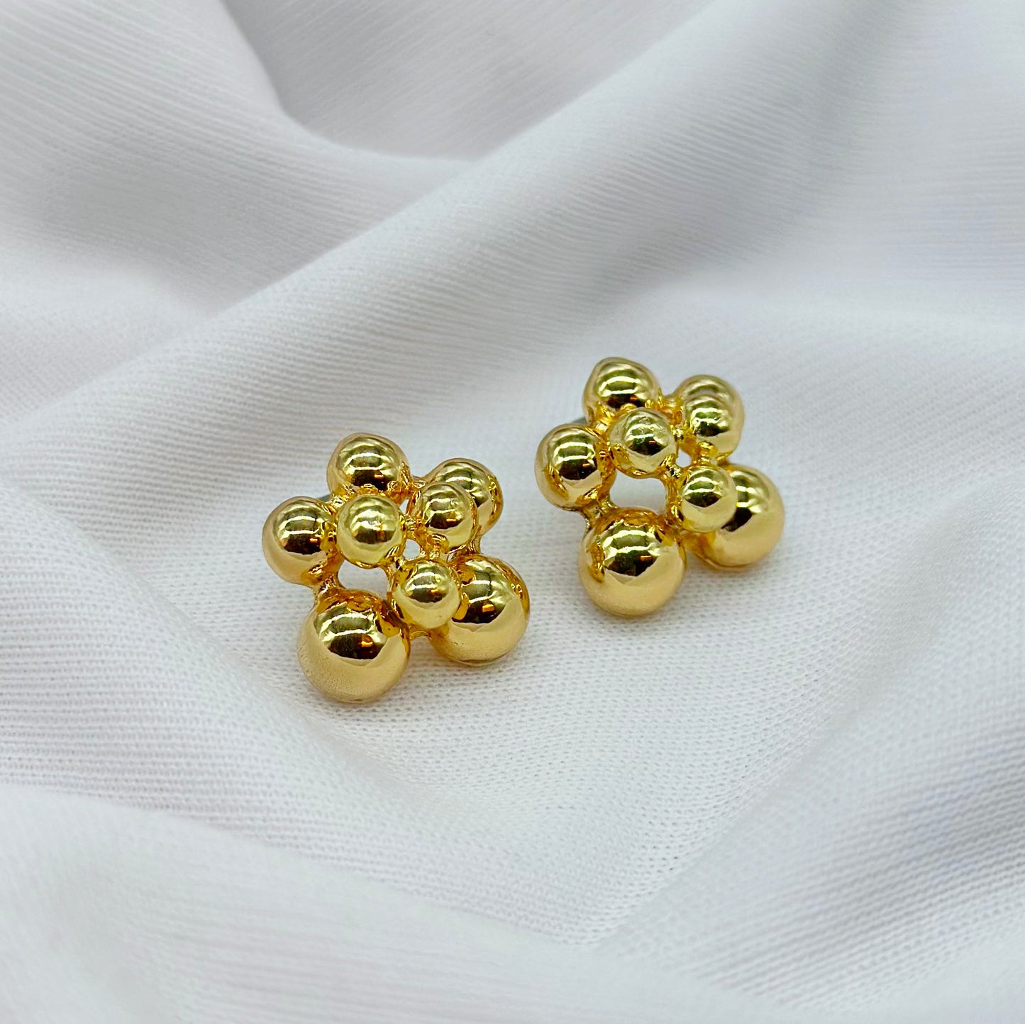 gold molecule earring /casual earring