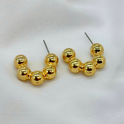 small studs earring /casual earring