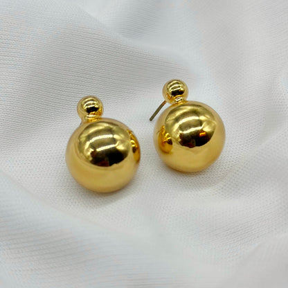 ball shape small earrring /casual earrin