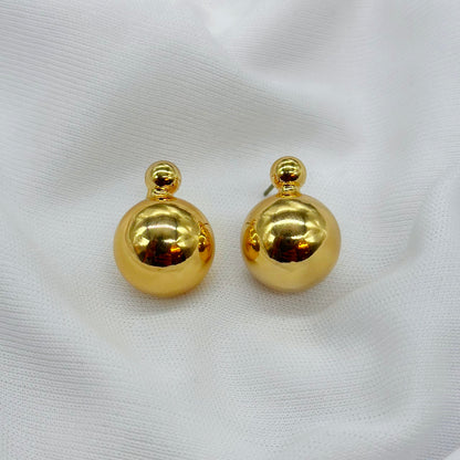 ball shape small earrring /casual earrin