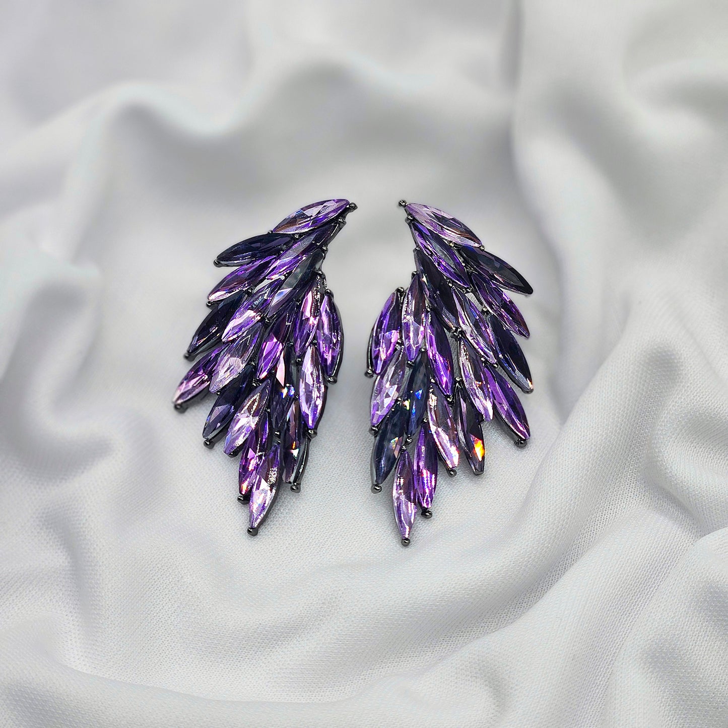 dual feather glass earring/carnival collection