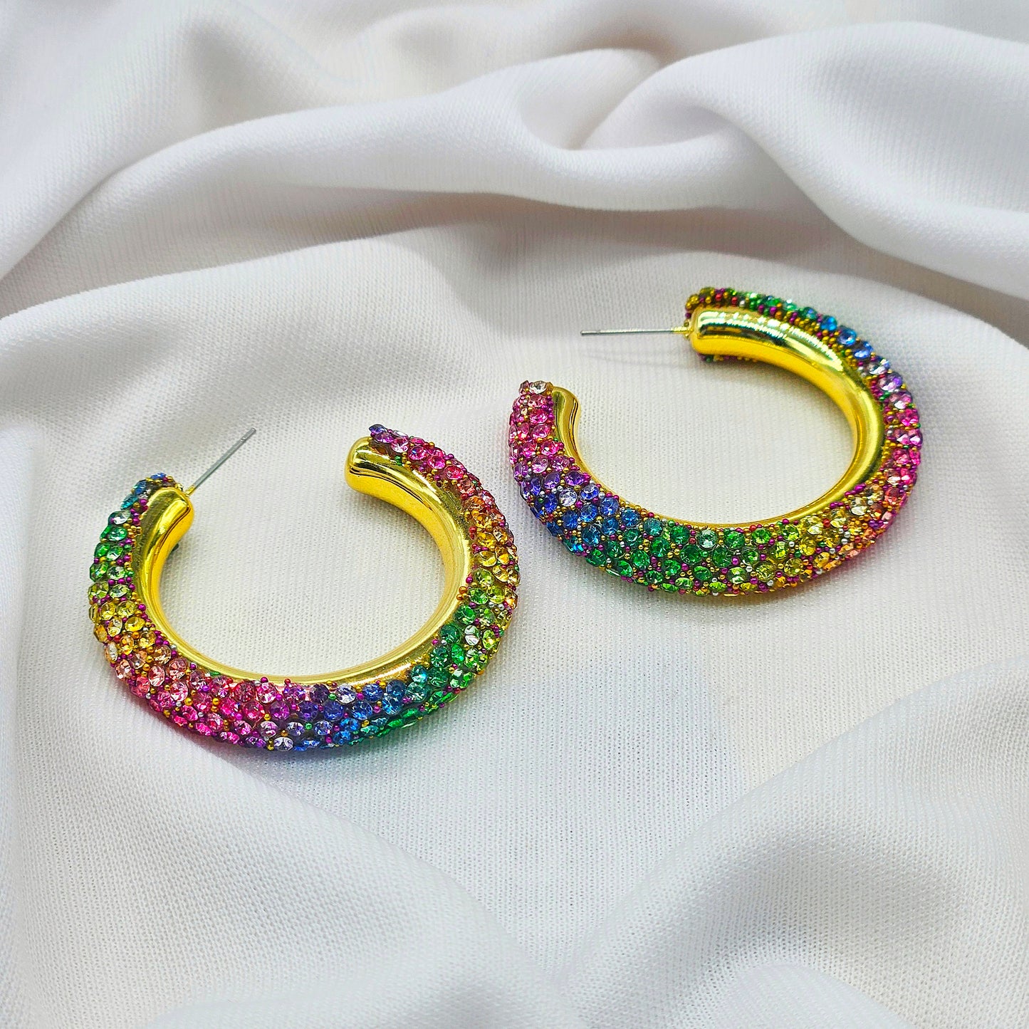 round multicolor beaded /carnival earring