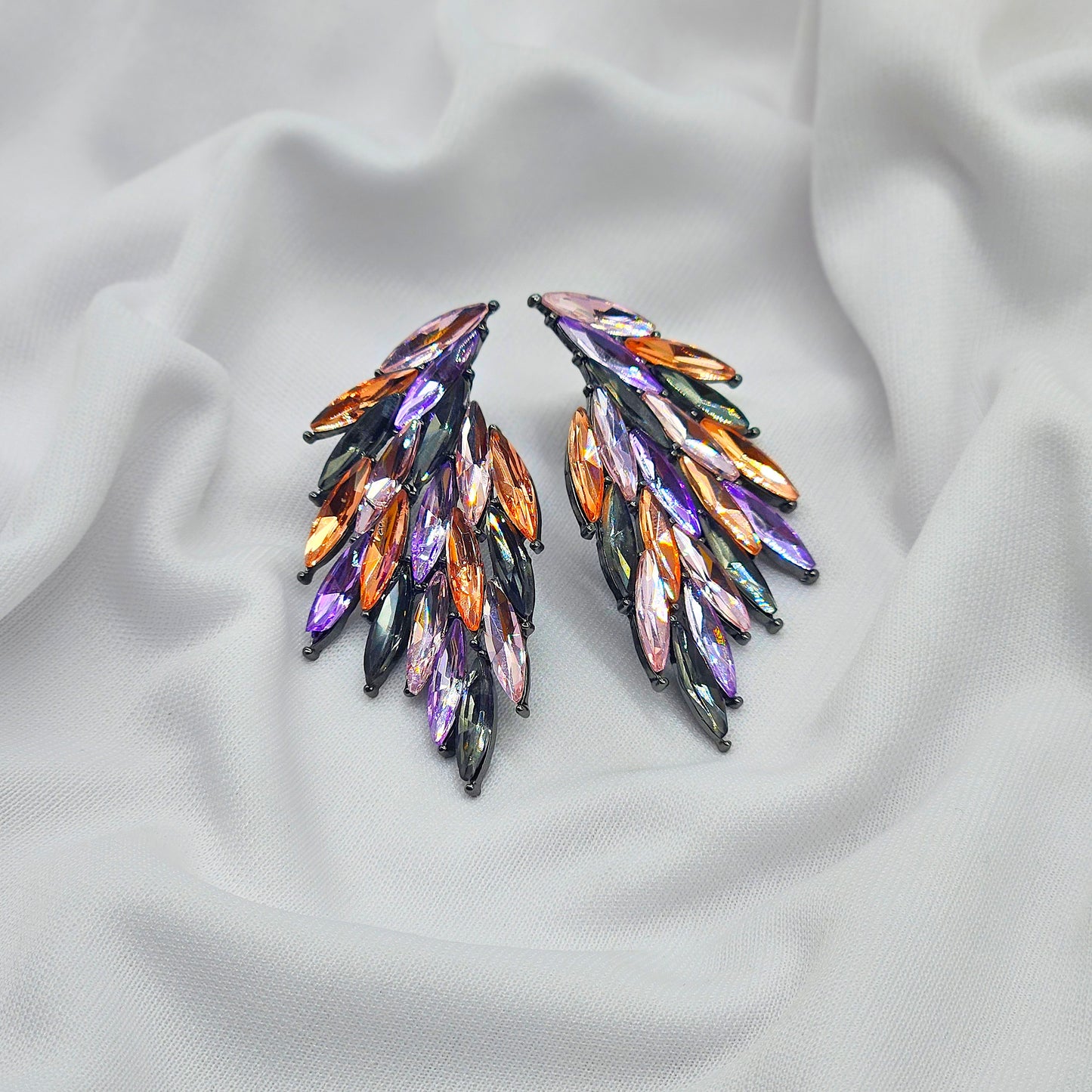 elegant feather glass earring/carnival collection