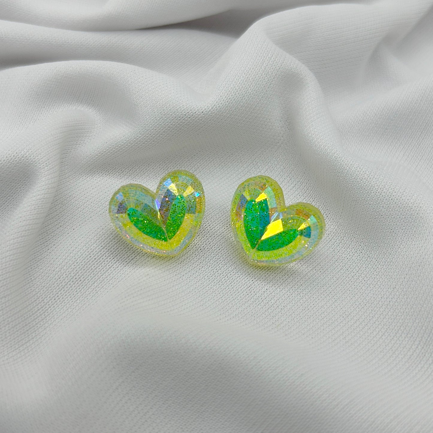 heart shape green twinkling acrylic earring for girls and women