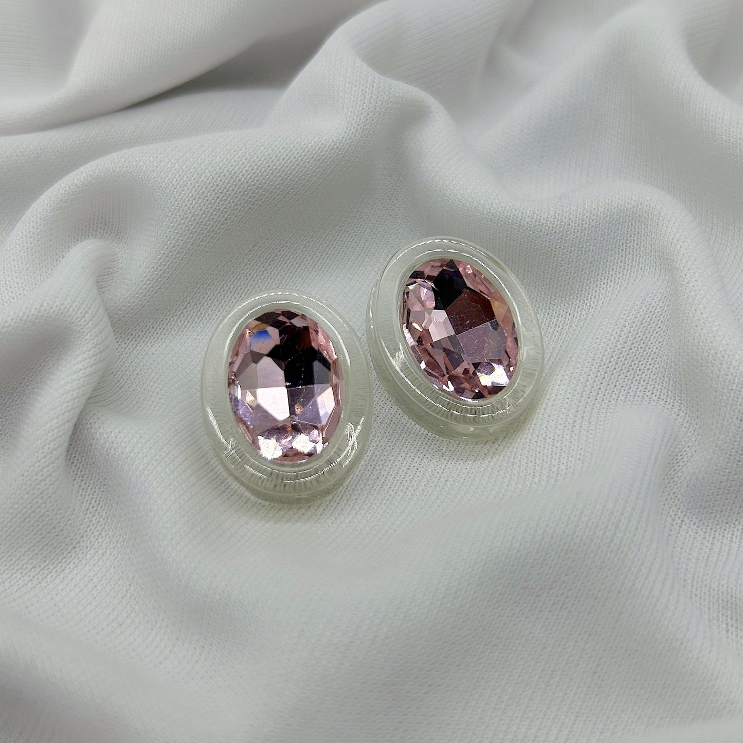 round shape light pink western earring