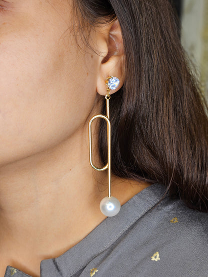 White Pearl Earring 3