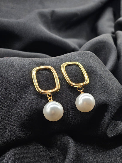 White Pearl Earring 8