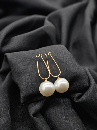 White Pearl Earring 10