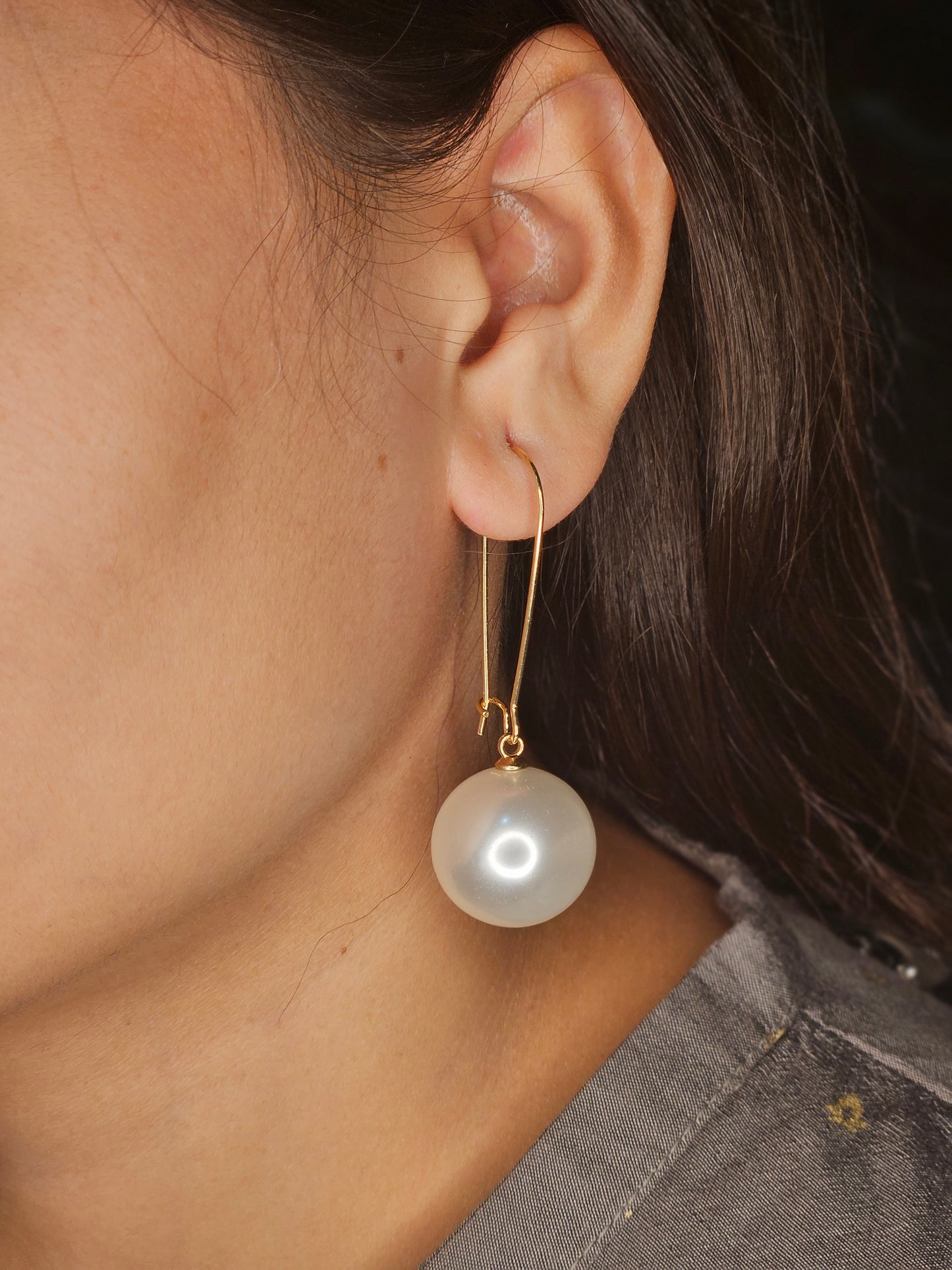 White Pearl Earring 10