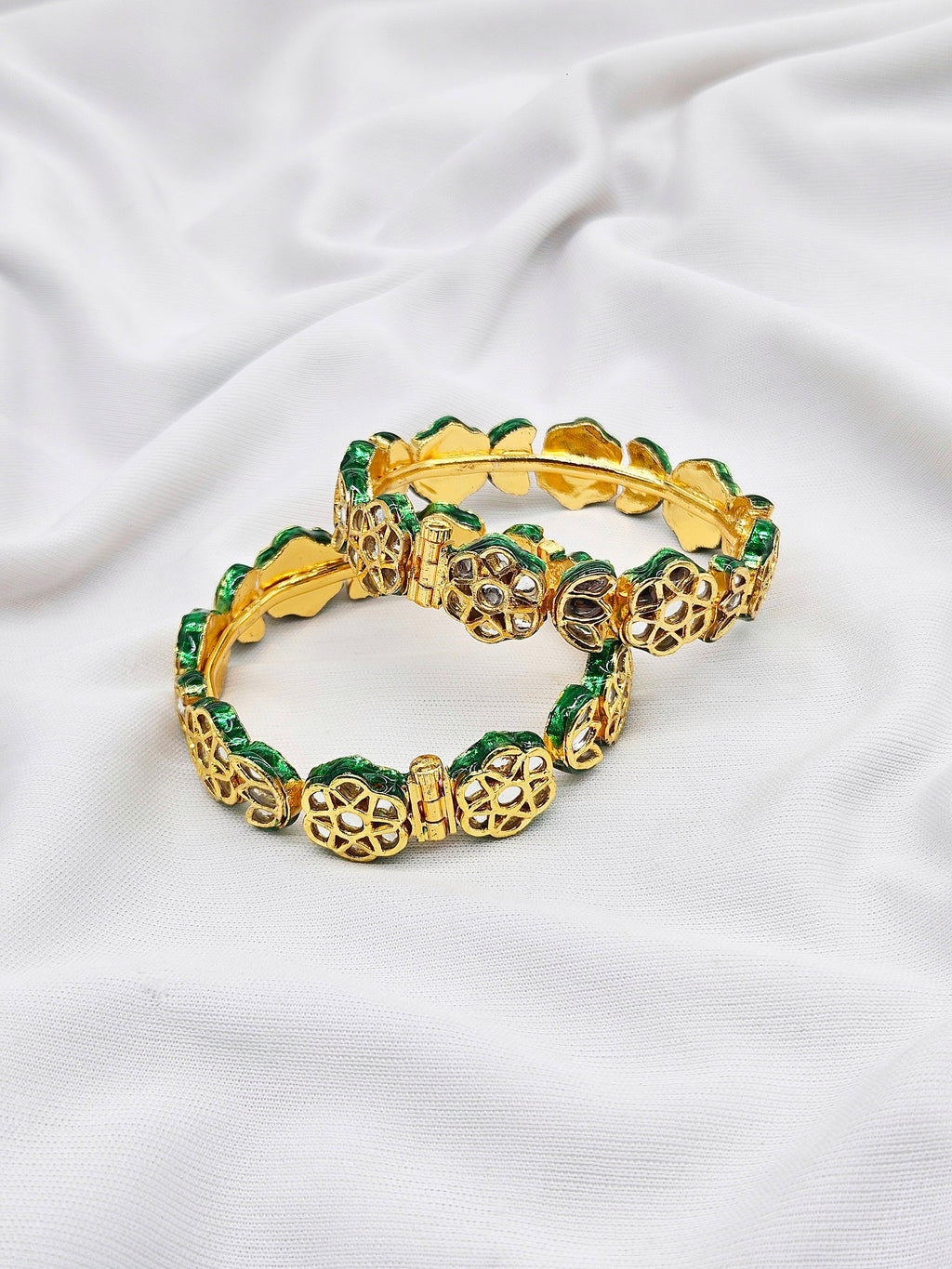 Indrani Demifine Kundan Openable Bangle