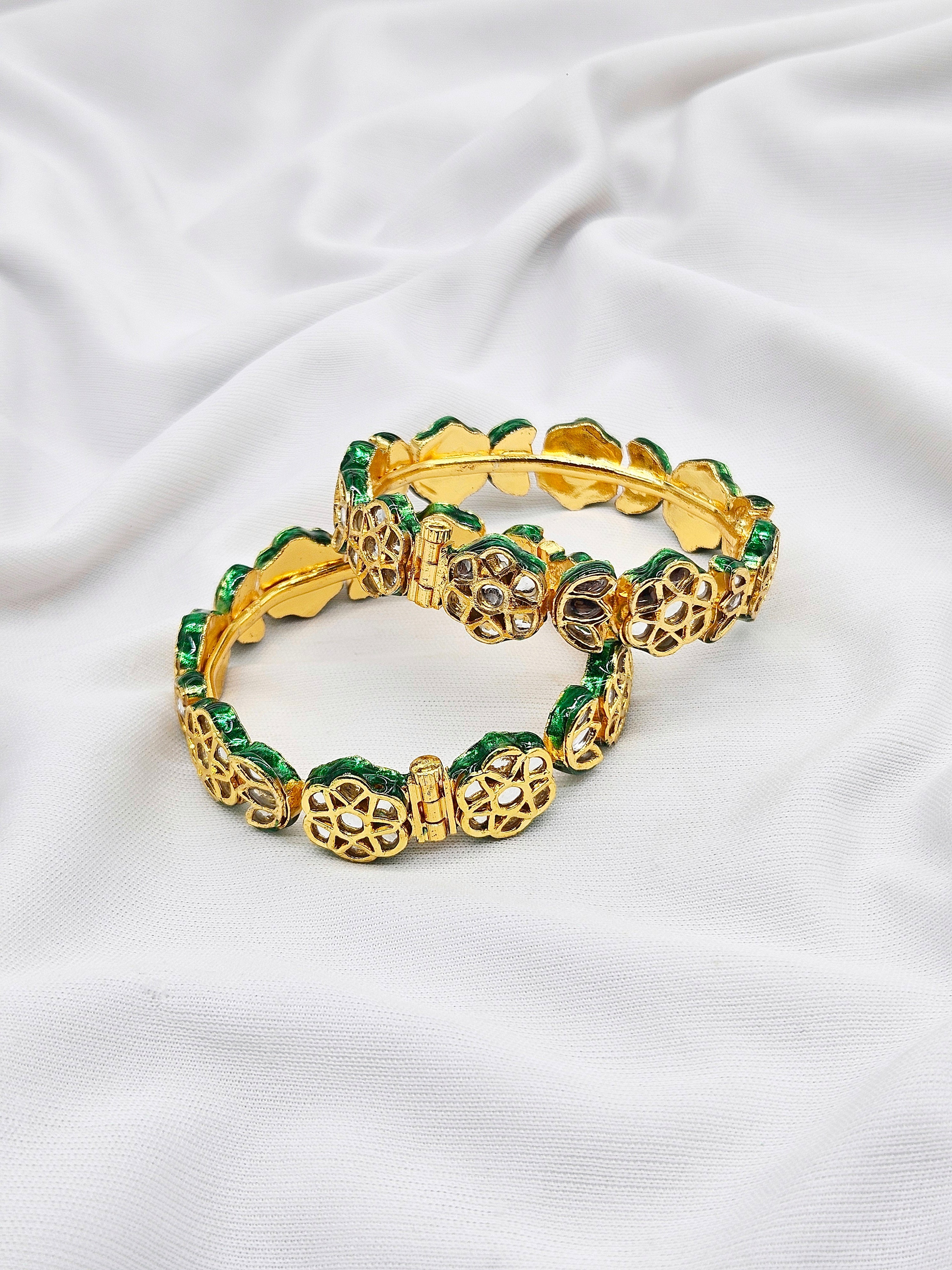 Indrani Demifine Kundan Openable Bangle