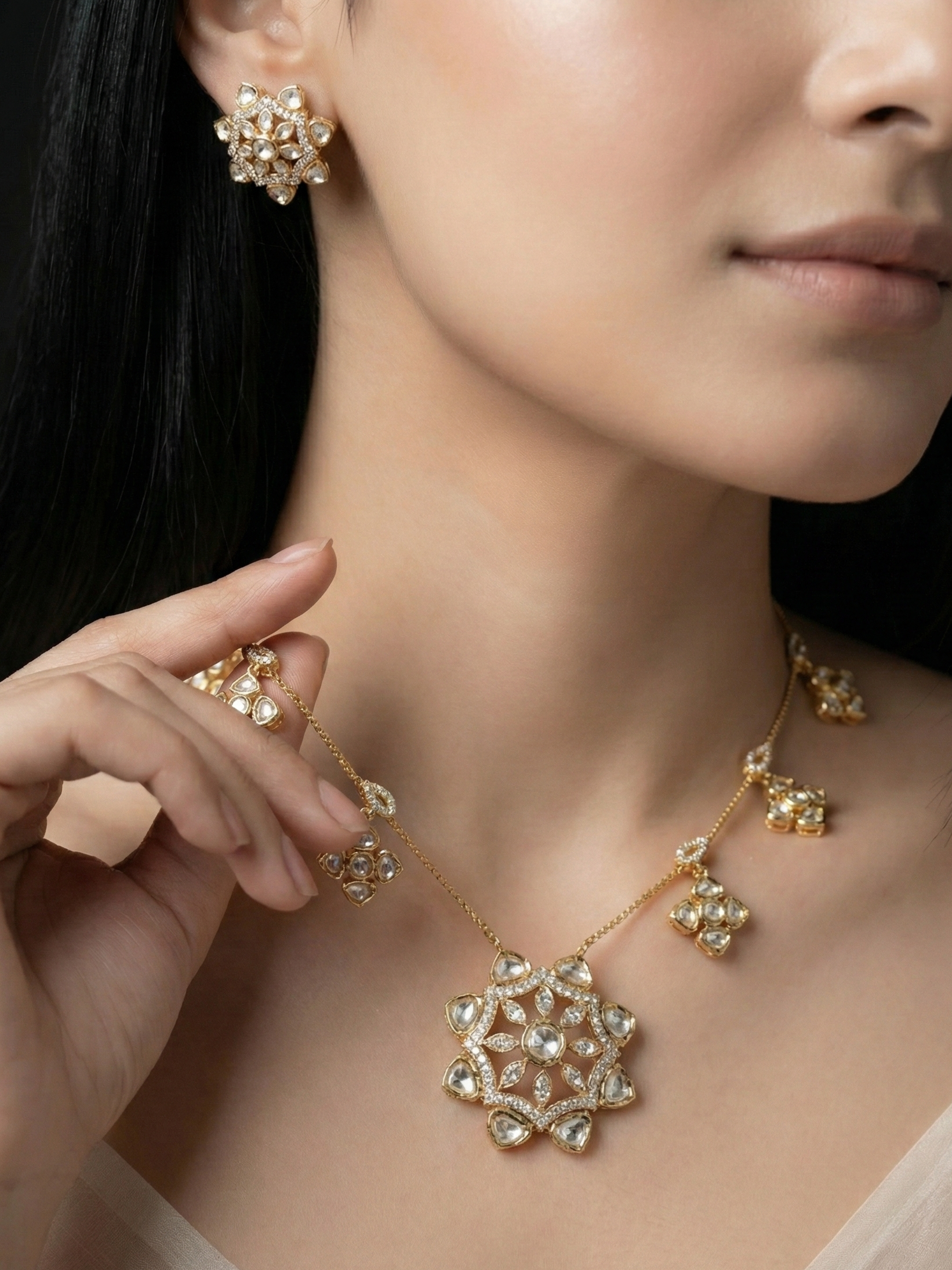 Gold Finish Kundan Floral Pendant Necklace Set with Stud Earrings | Bridal & Festive Jewellery