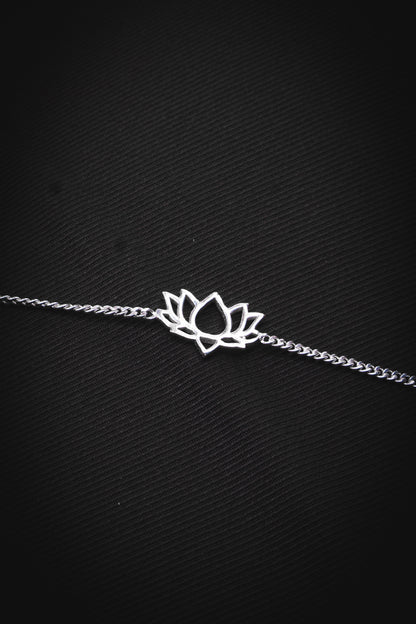 LOTUS 925 SILVER RAKHI