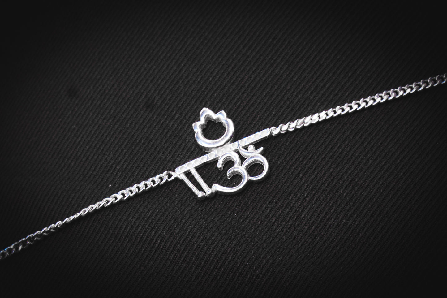 OM 925 SILVER RAKHI