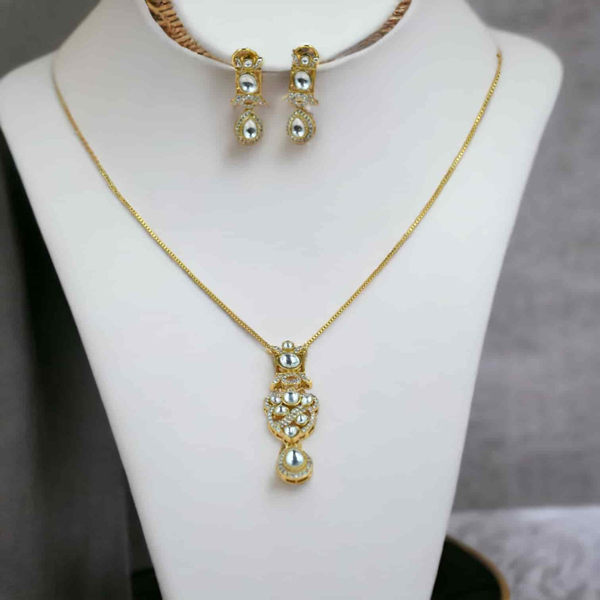 earring pendant set