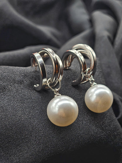 White Pearl Earring 4