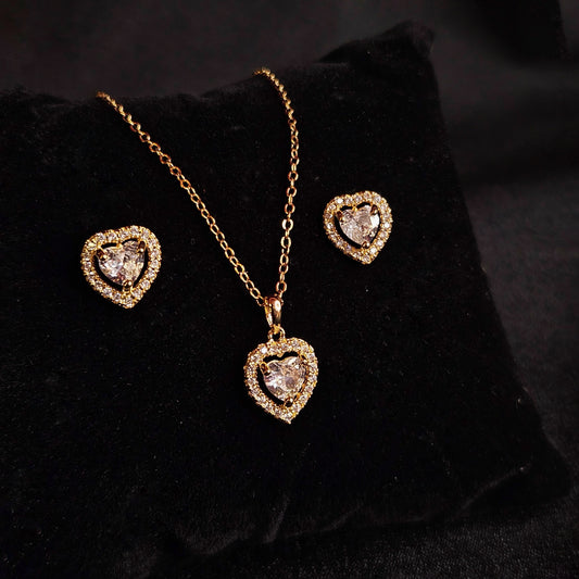 Heart Pendant Set / Arthave Collection