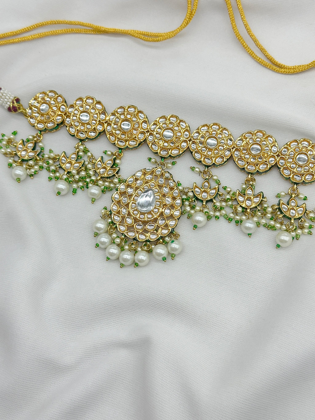KAVIPUSHP DEMIFINE FESTIVE CHOKER 016
