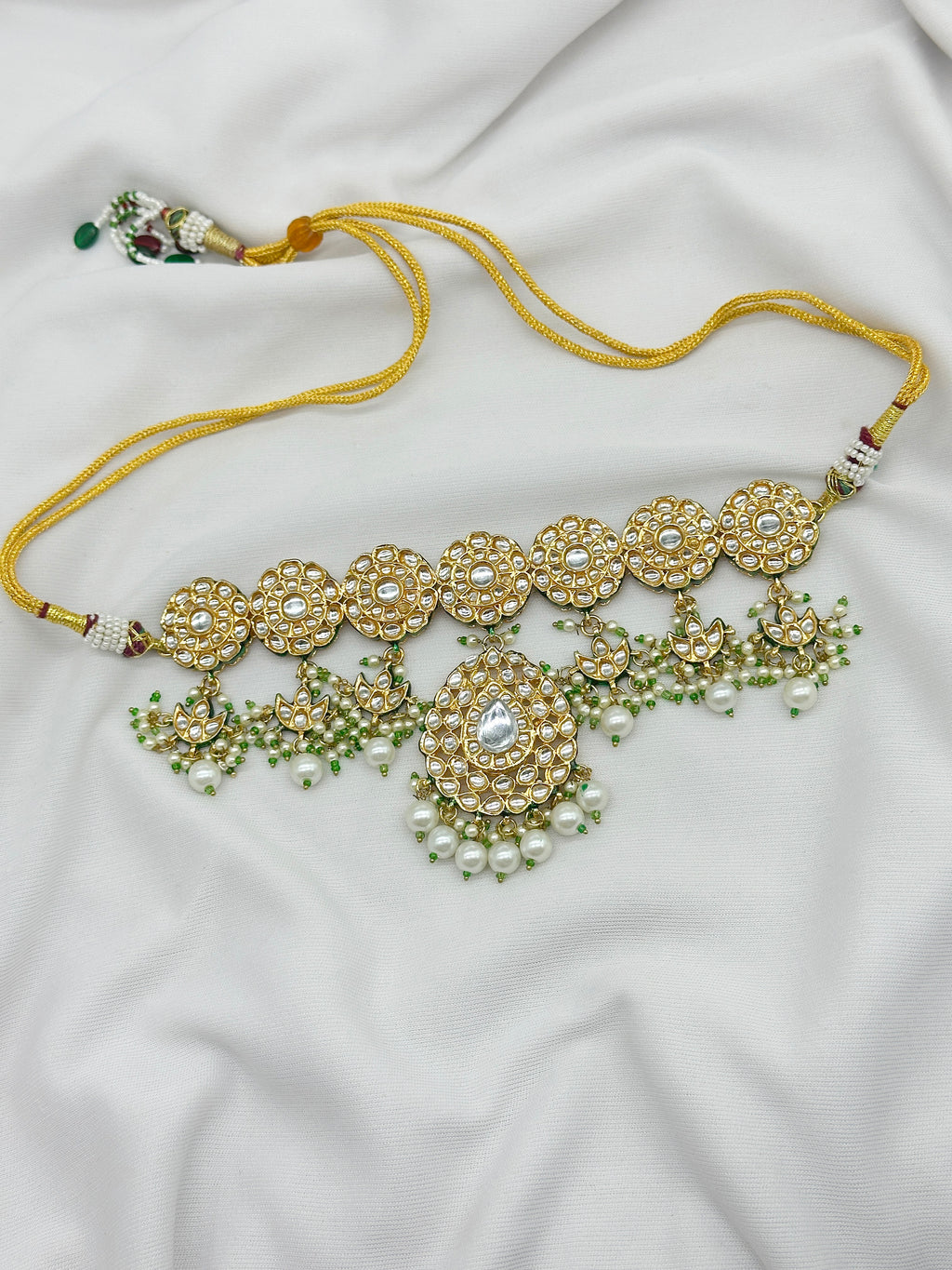 KAVIPUSHP DEMIFINE FESTIVE CHOKER 016