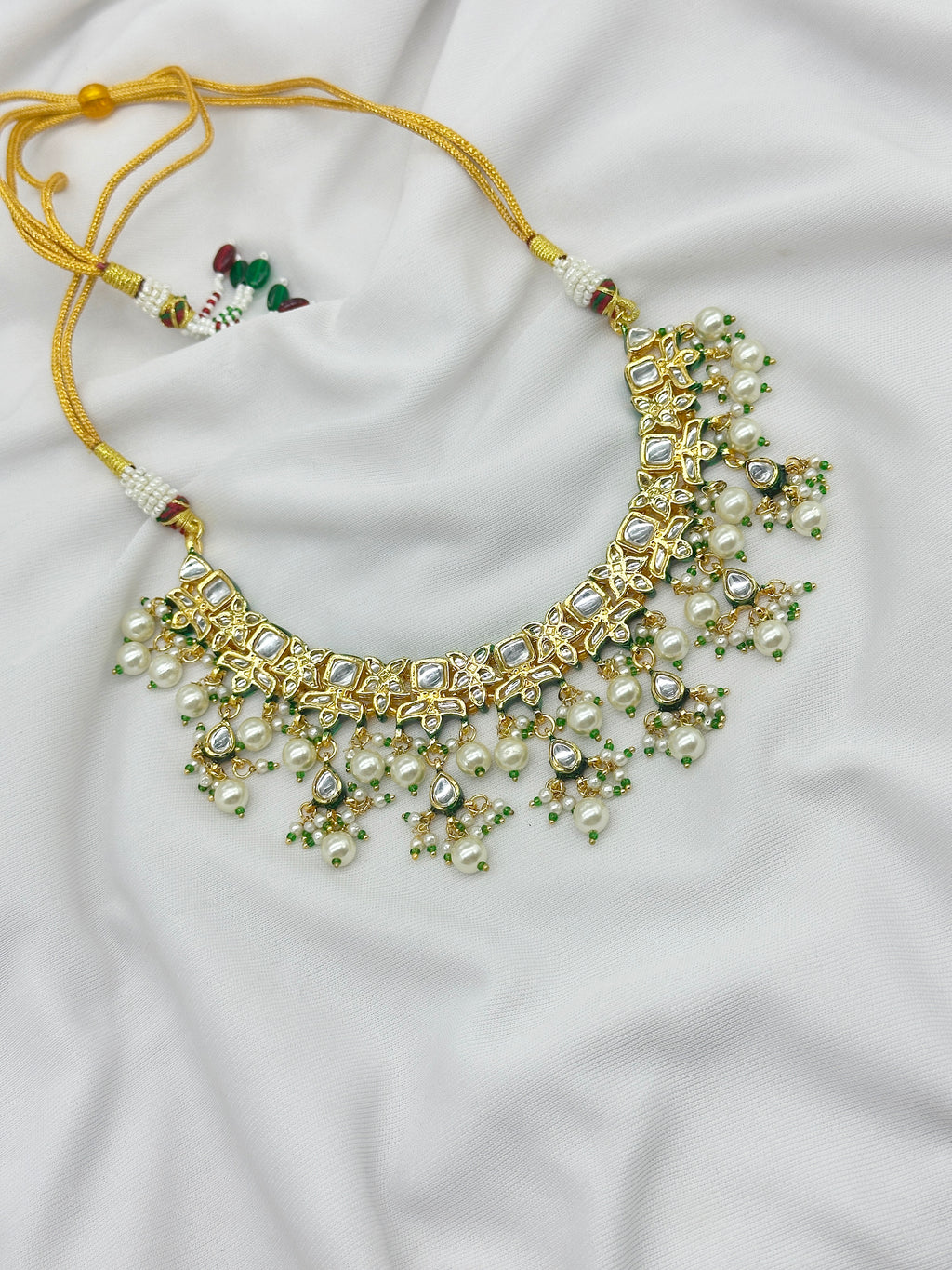 KAVIPUSHP DEMIFINE FESTIVE CHOKER SET 021
