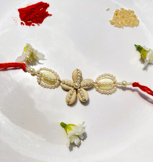 PREMIUM KAUDI FLOWER RAKHI