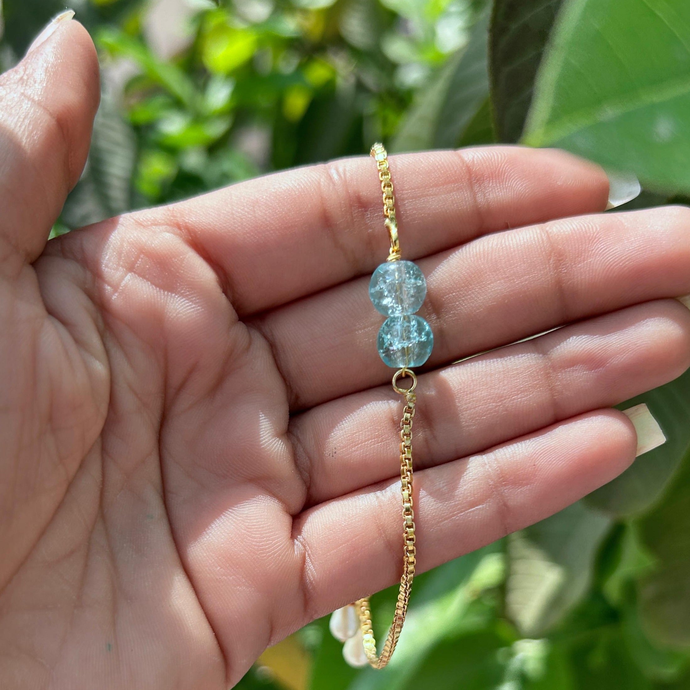 Aura quartz bracelet light blue