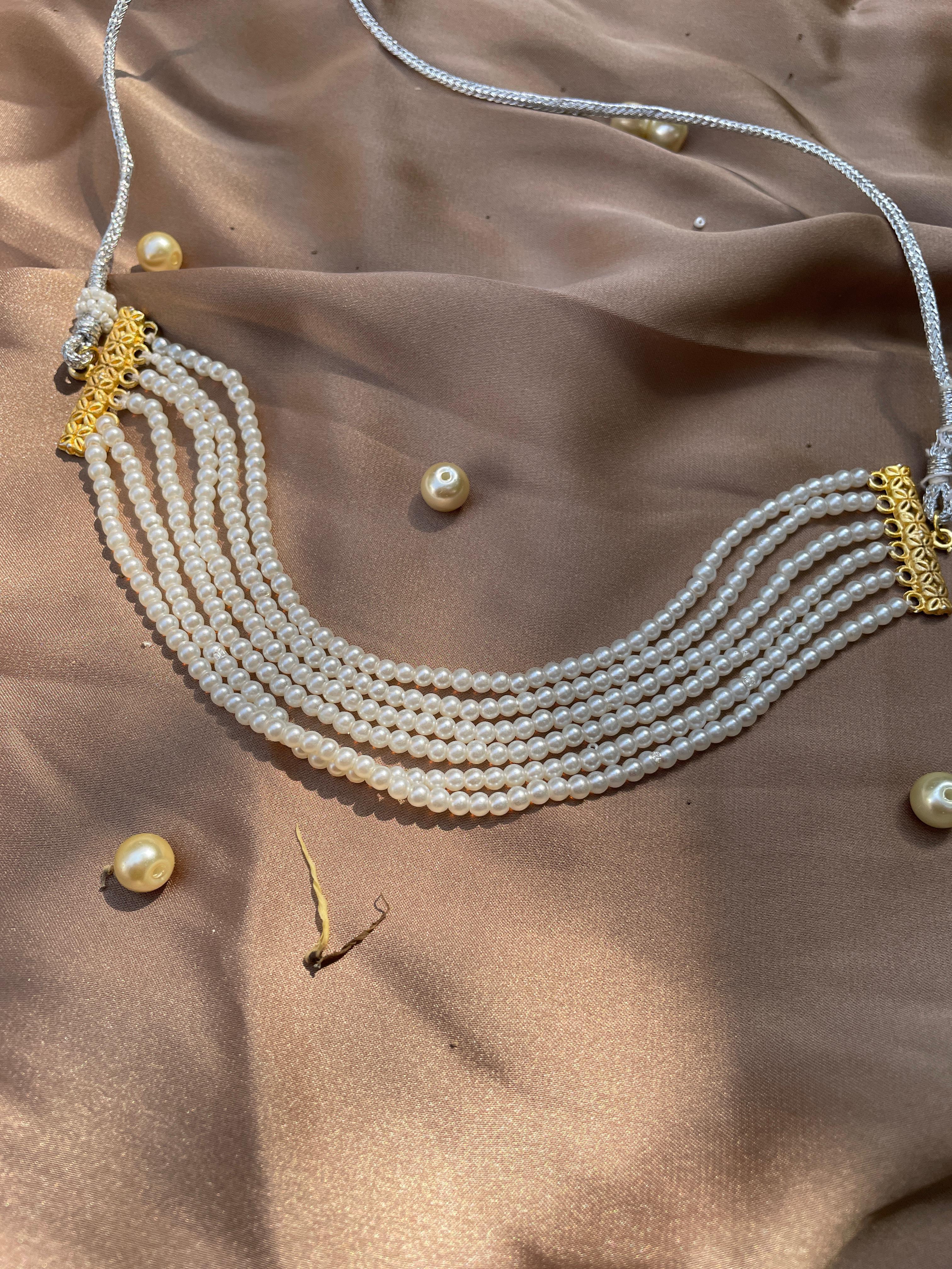 PEARL CHOKER 6 LAYER