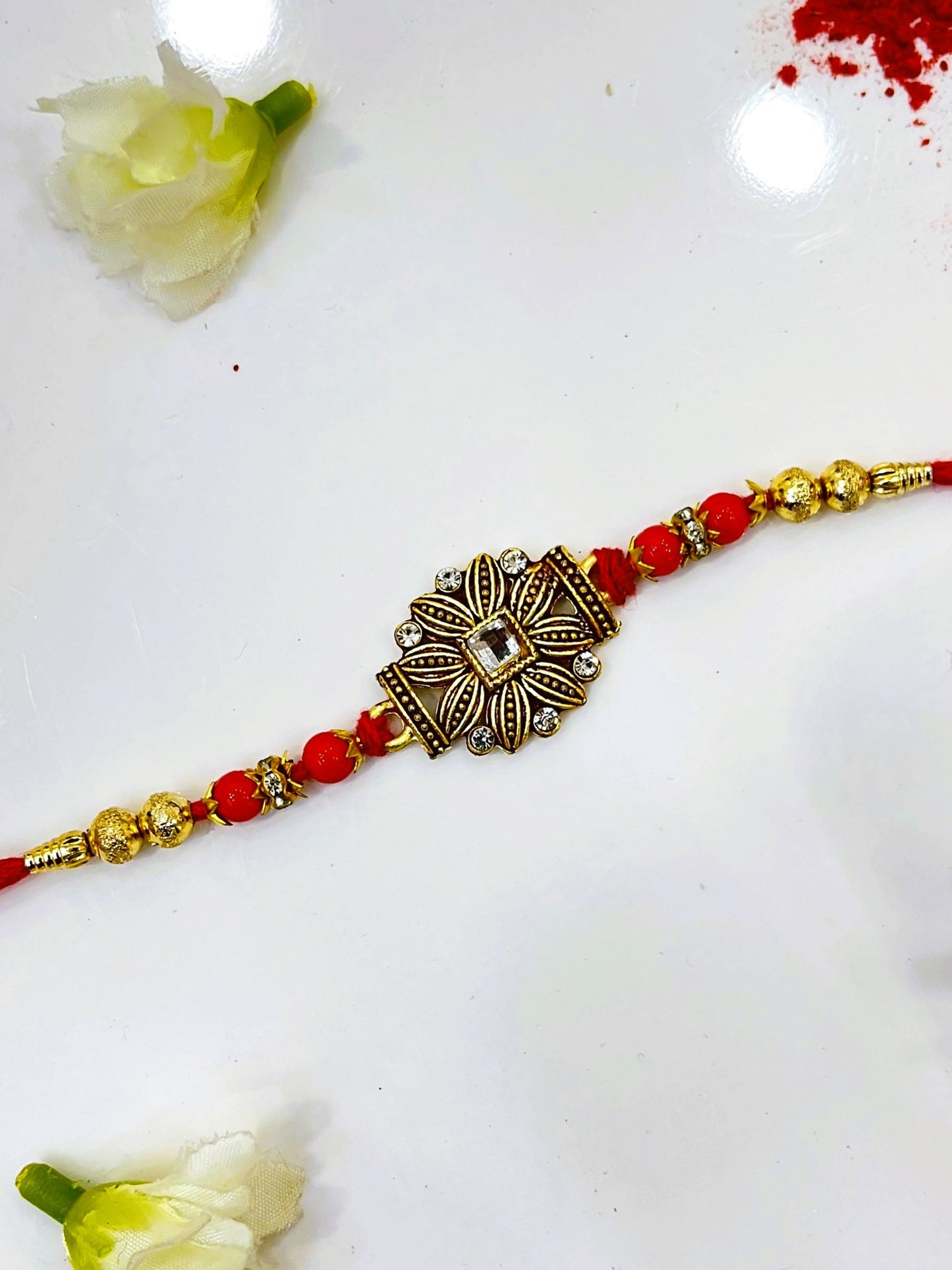 SQURE FLOWER RAKHI