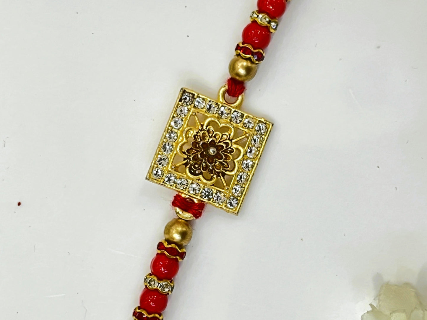 SQURE FLOWER RAKHI